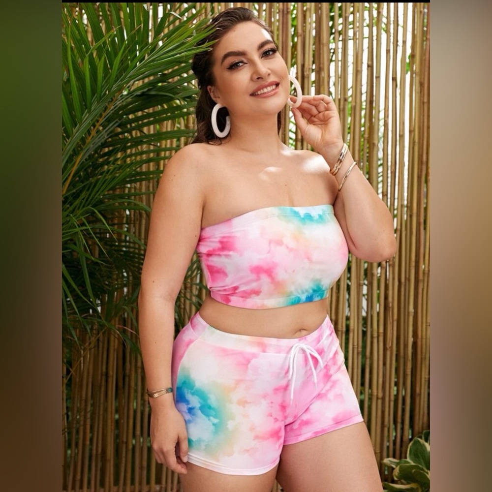 Plus Water Color Bandeau Shorts Bikini Swimsuit